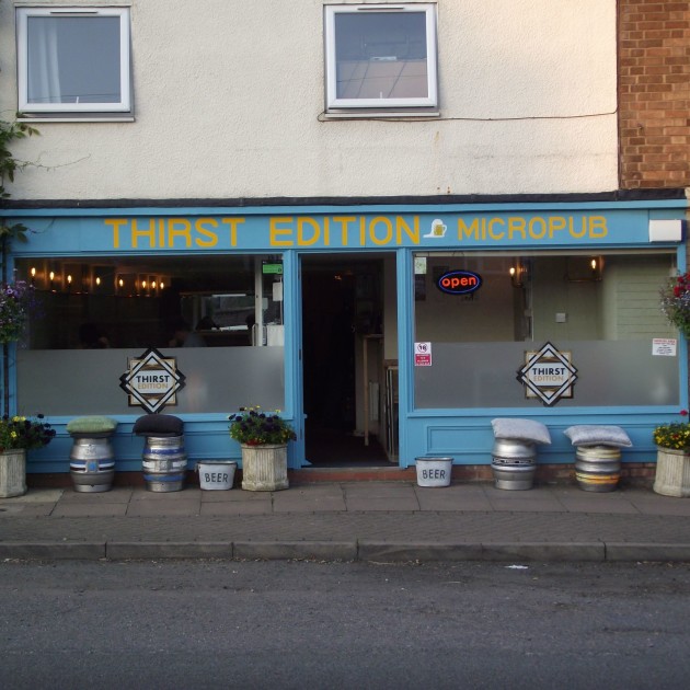 Front-of-pub-with-flowers